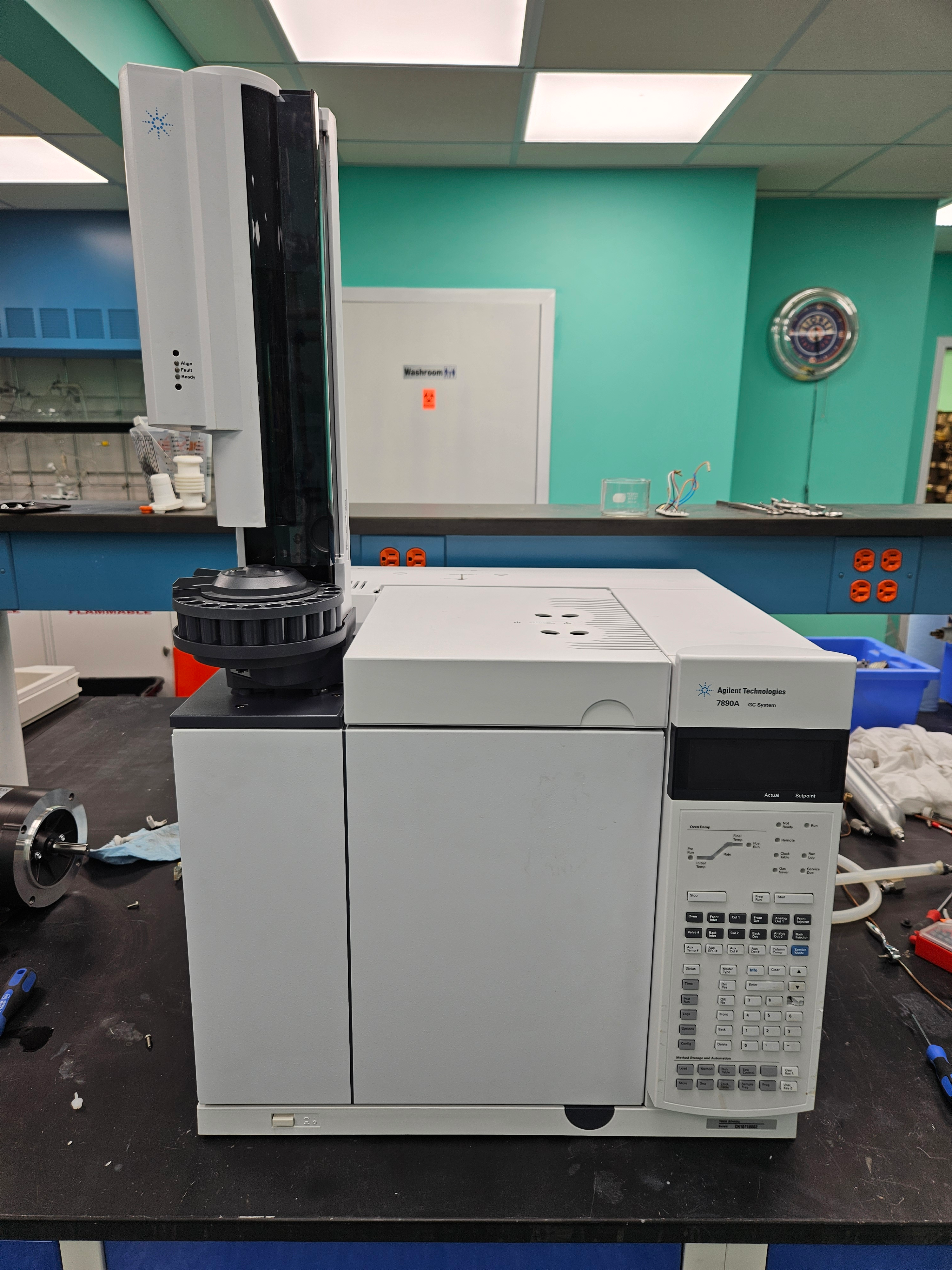Agilent 7890A with fid, autosampler and Openlab software | LabX.com